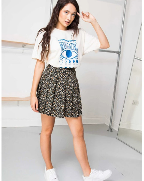 Daisy Street mini pleated skirt in ditsy floral Daisy Street mini pleated skirt in ditsy floral